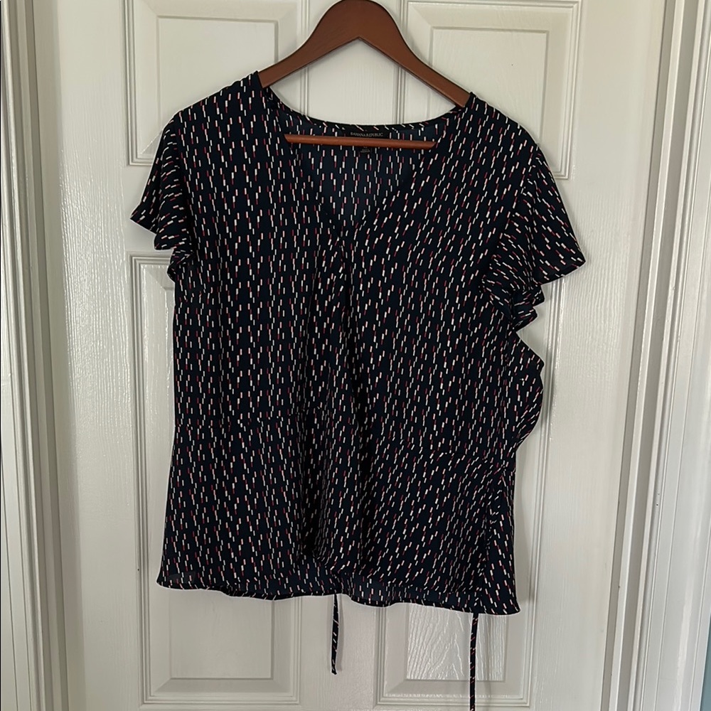 Stylish Banana Republic Navy Blue, Pink and White Women's Top XL